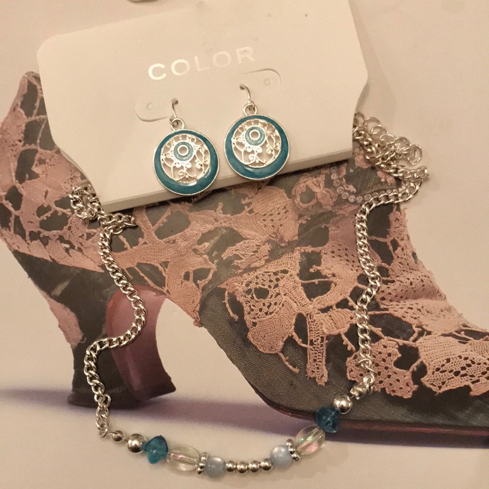 Color Necklace Set. New with tag